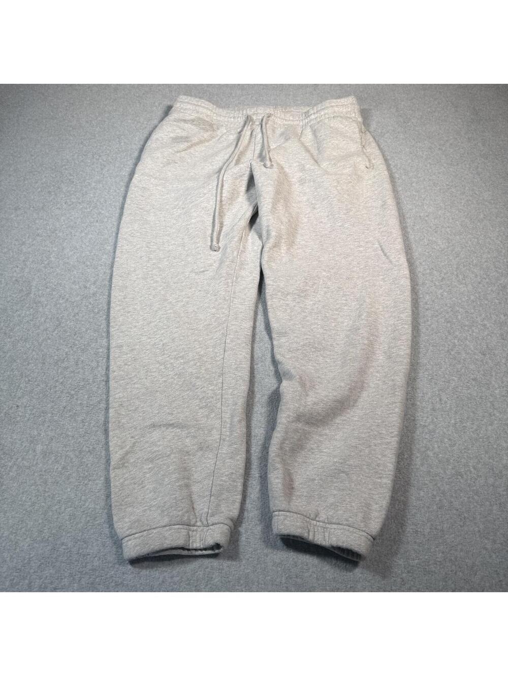 Aritzia TNA grey sweatpants